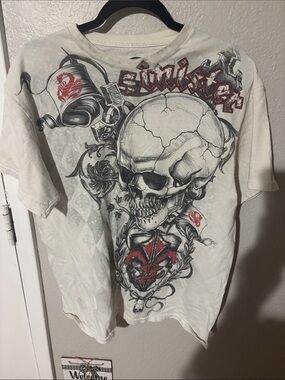 Sinister Graphic Skull Short Sleeve Tee - White/Red